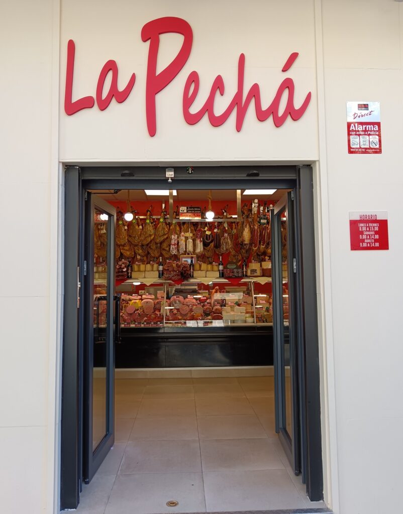 charcuteria-en-malaga-la-pecha